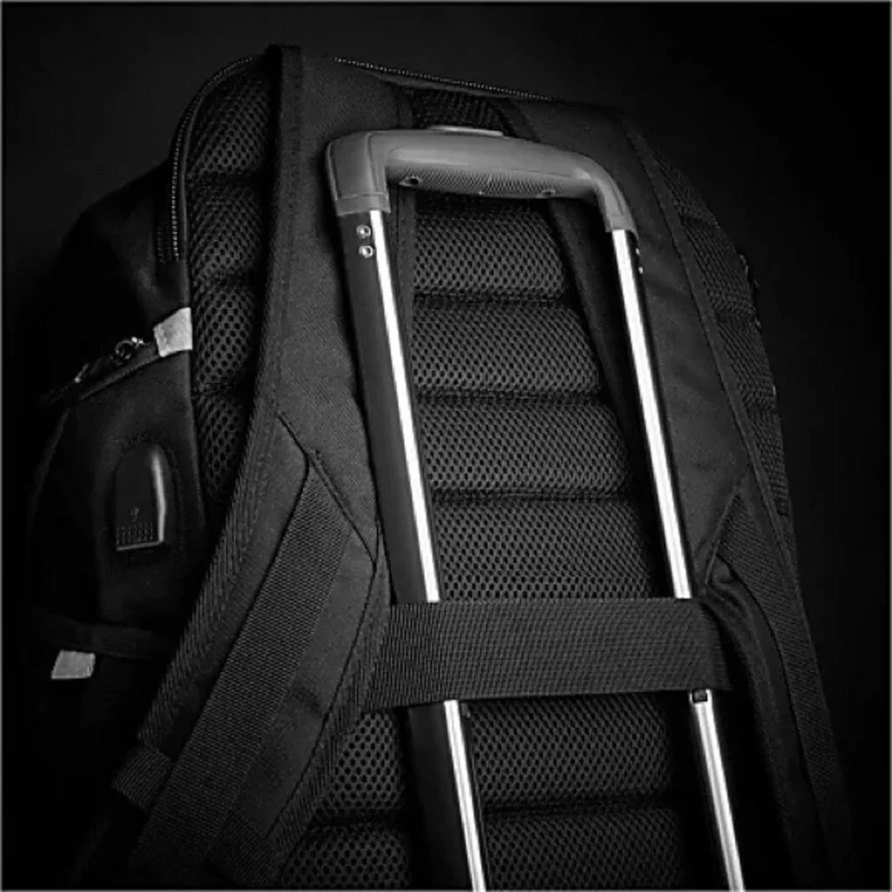 CODi Ferretti Pro Sport Pack 17.3” Laptop Backpack Black USB Laptop Travel Bag